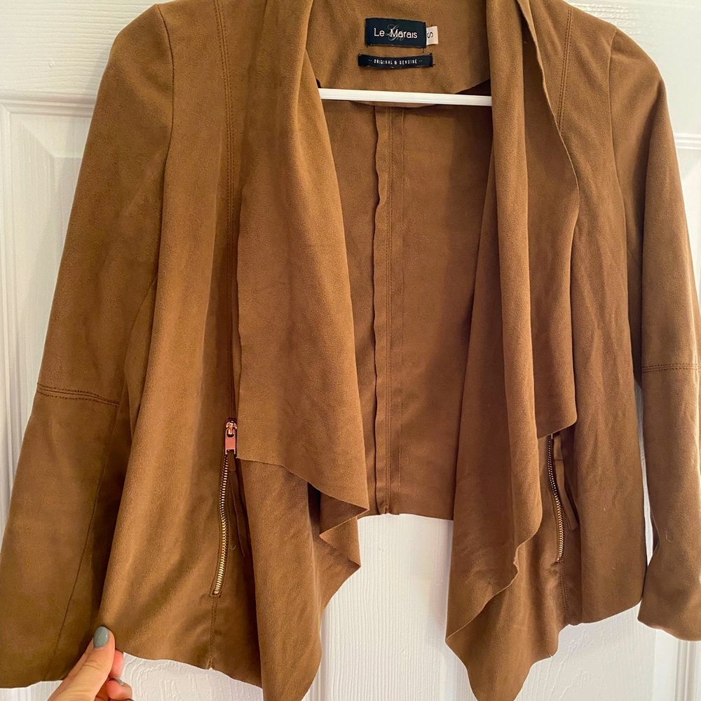 Boutique Cropped Cardigan